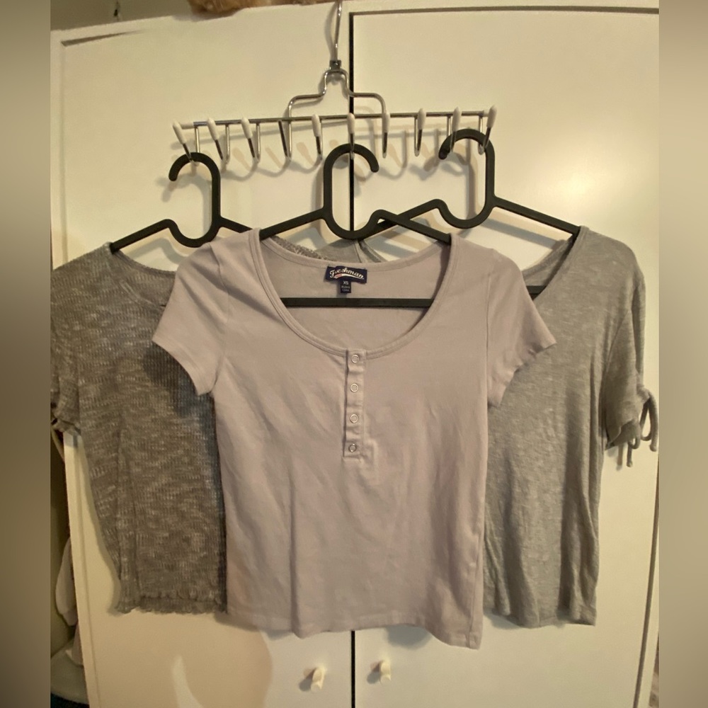 gray crop tops